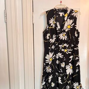 London Times Black and White Floral Midi Dress